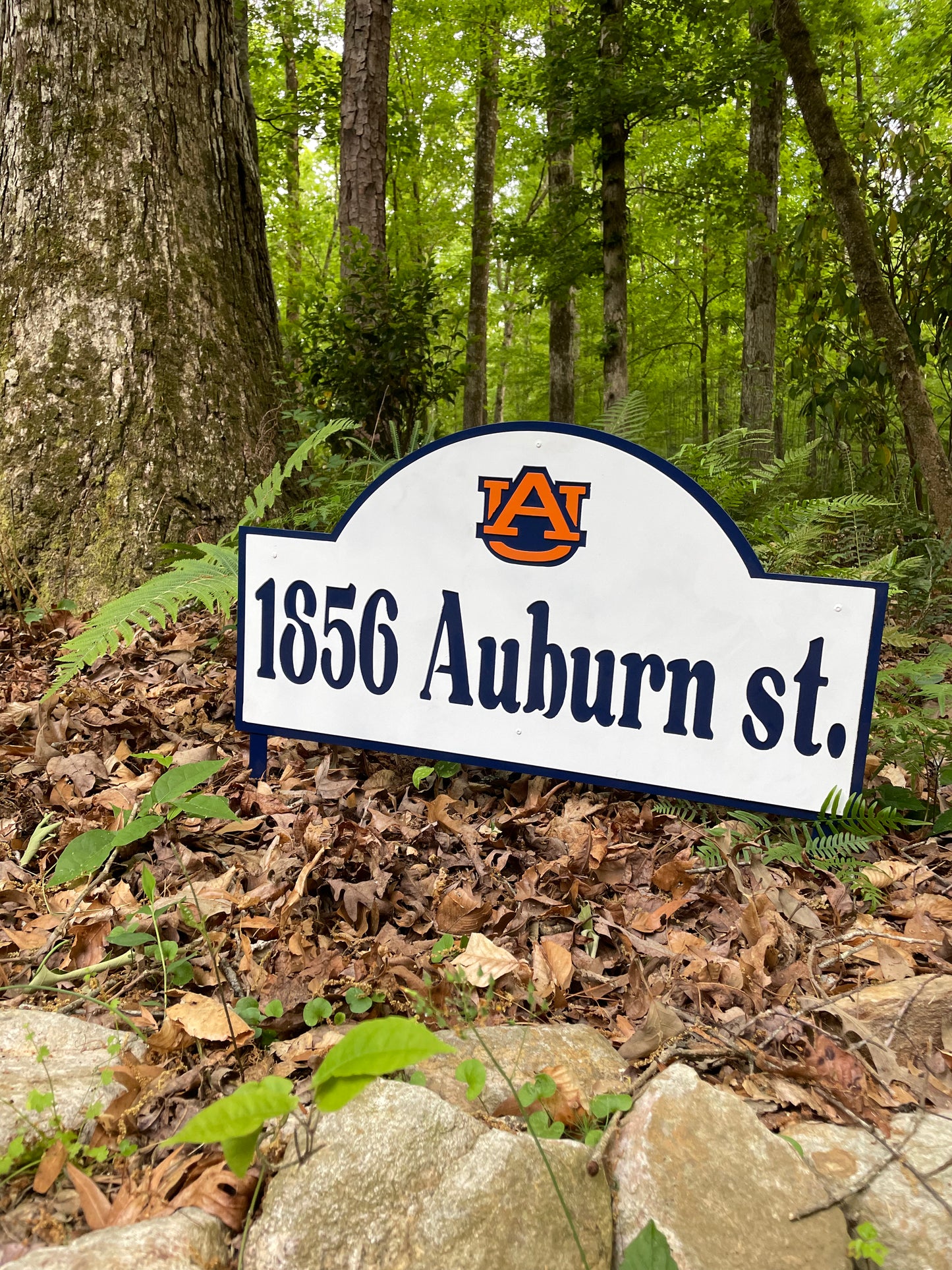 A U custom address sign